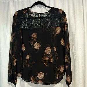 Black lace top with flowers
